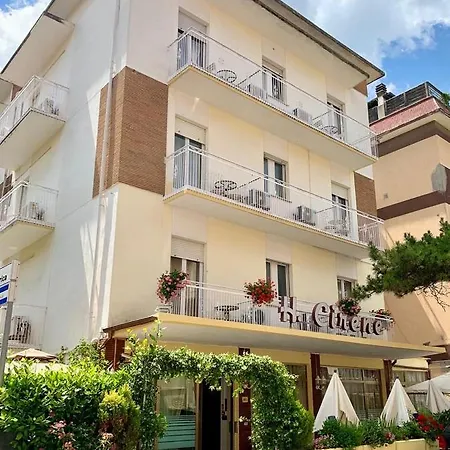 Pensjonat In Guest - New Cirene Triple Economy Half Package